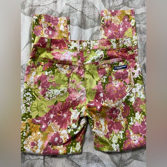 MASTER BUNNY EDITION Pastel Floral Tapered Leg Pants - Picture 9 of 15